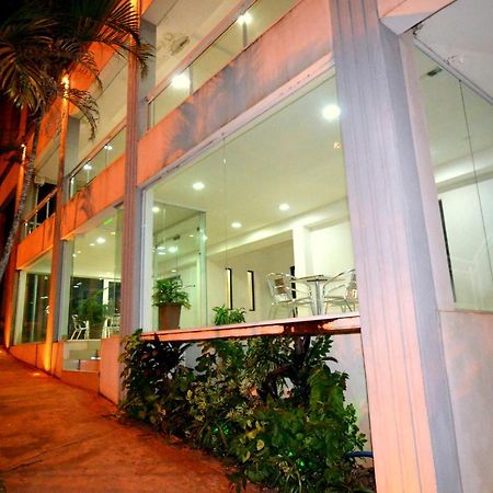 Hosteria Casa Blanca Iguazu Πουέρτο Ιγκουασού Εξωτερικό φωτογραφία