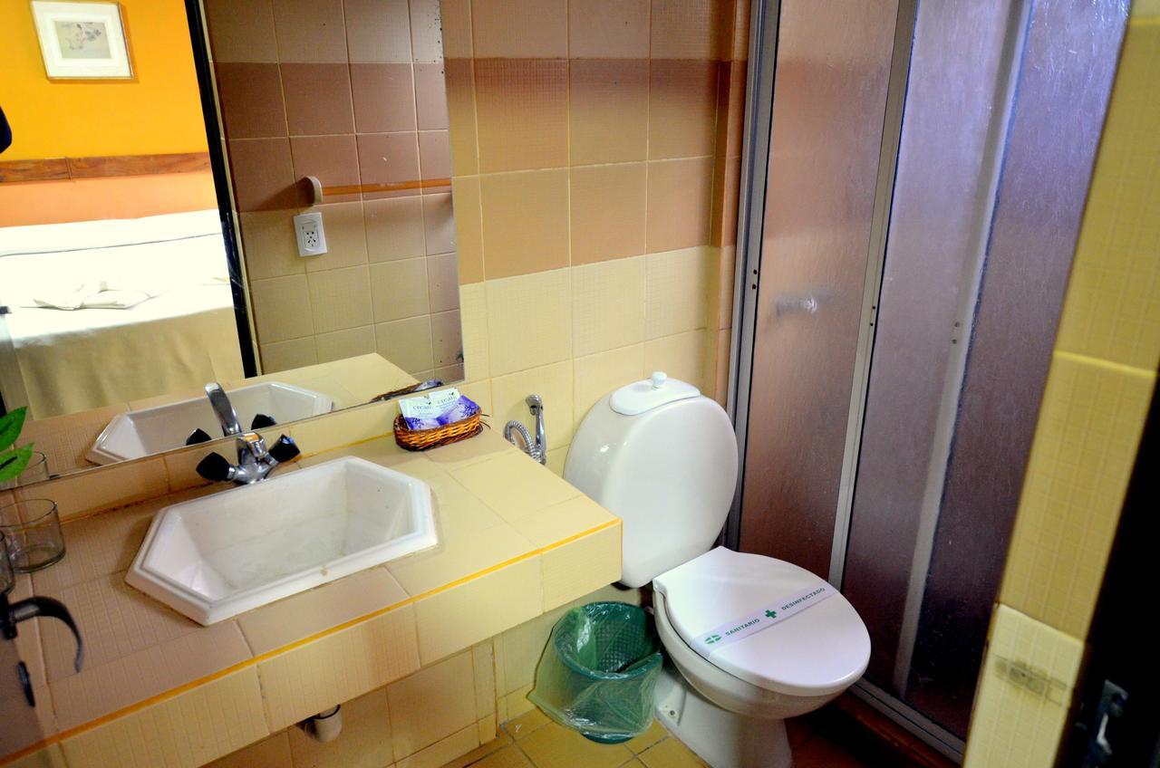 Hosteria Casa Blanca Iguazu Πουέρτο Ιγκουασού Εξωτερικό φωτογραφία
